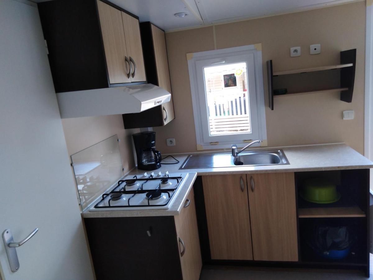 Mobil Home - Tv - Camping '4 Etoiles' - Vic-La-Gardiole - 003 Exterior foto
